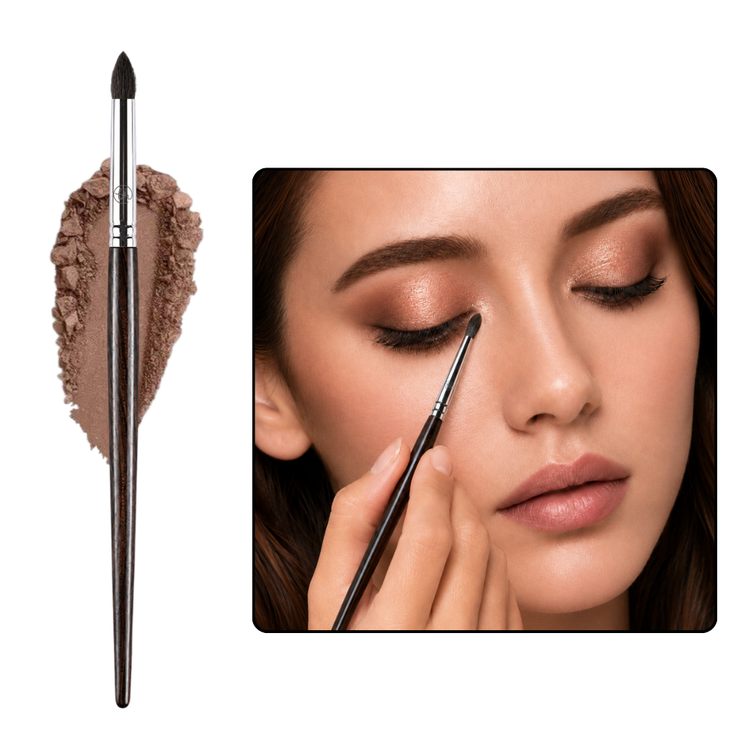 Cọ Nhấn Khóe Mắt BH Cosmetics Inner Corner BH303